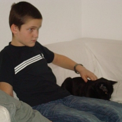 Erste Bilder von Doug