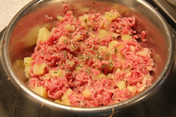 Artgerechte Ernährung mit B.A.R.F.